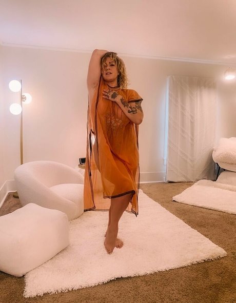 Nacktes geleaktes OnlyFans-Foto von Danielle Colby