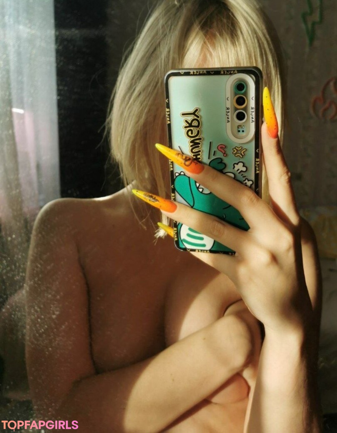 Nacktes geleaktes OnlyFans-Foto von Funsnail #1145