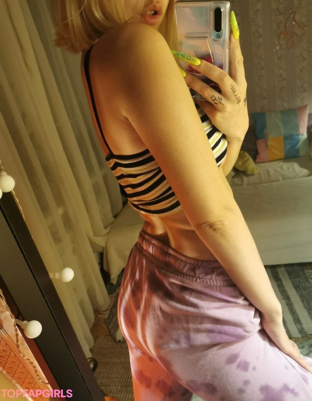 Nacktes geleaktes OnlyFans-Foto von Funsnail #1459