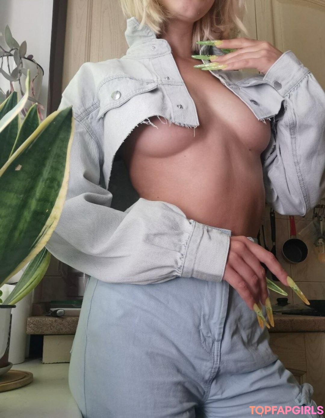 Nacktes geleaktes OnlyFans-Foto von Funsnail #1602