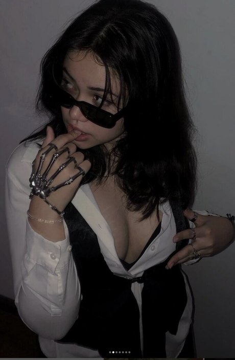 Nacktes geleaktes OnlyFans-Foto von Jazzy Rosie