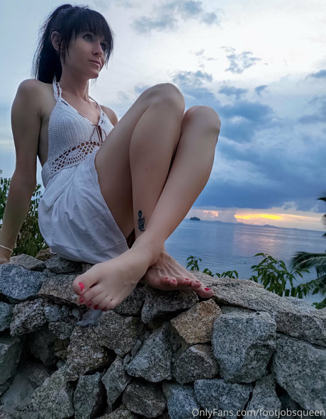 Nacktes geleaktes OnlyFans-Foto von Footjobsqueen