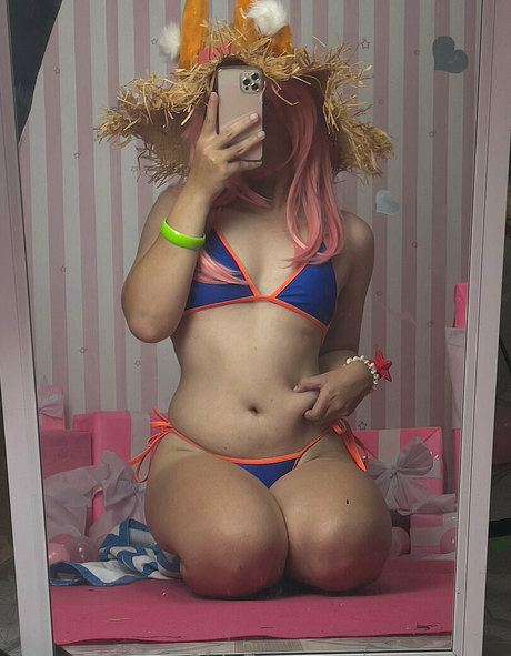 Nacktes geleaktes OnlyFans-Foto von Yenyenuwu