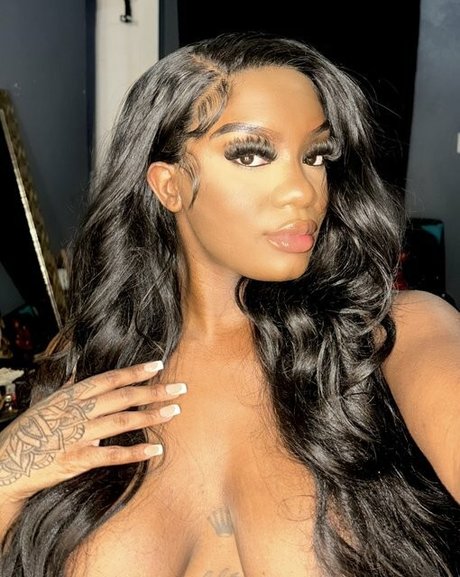 Nacktes geleaktes OnlyFans-Foto von Missgushers