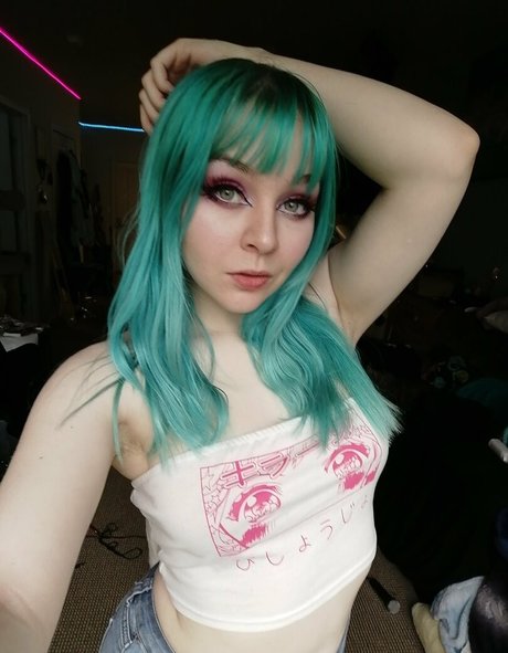 Nacktes geleaktes OnlyFans-Foto von Babebellefree