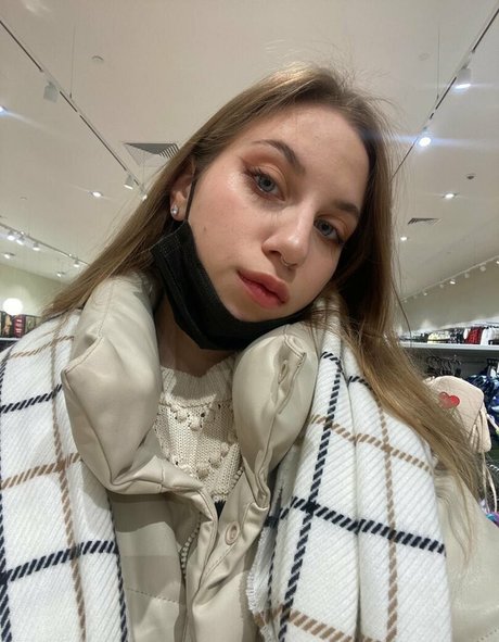 Nacktes geleaktes OnlyFans-Foto von Lhunnybunnyl