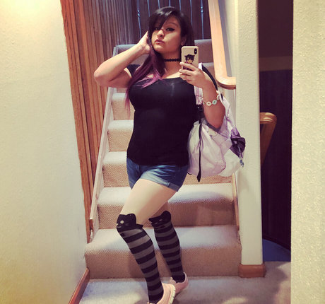 Nacktes geleaktes OnlyFans-Foto von Aphmau