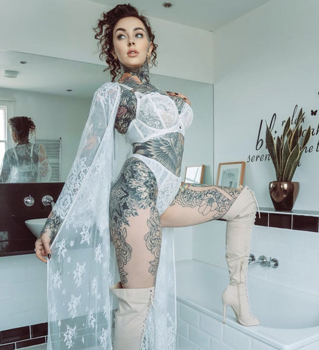 Nacktes geleaktes OnlyFans-Foto von Jessica Surch