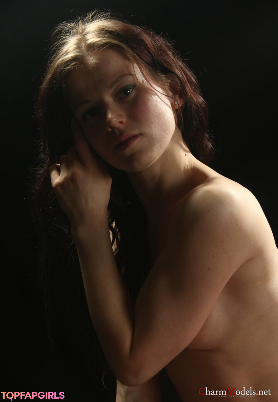 Nacktes geleaktes OnlyFans-Foto von Charmmodels #1077