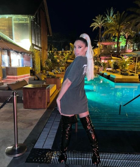 Nacktes geleaktes OnlyFans-Foto von Carlotad26