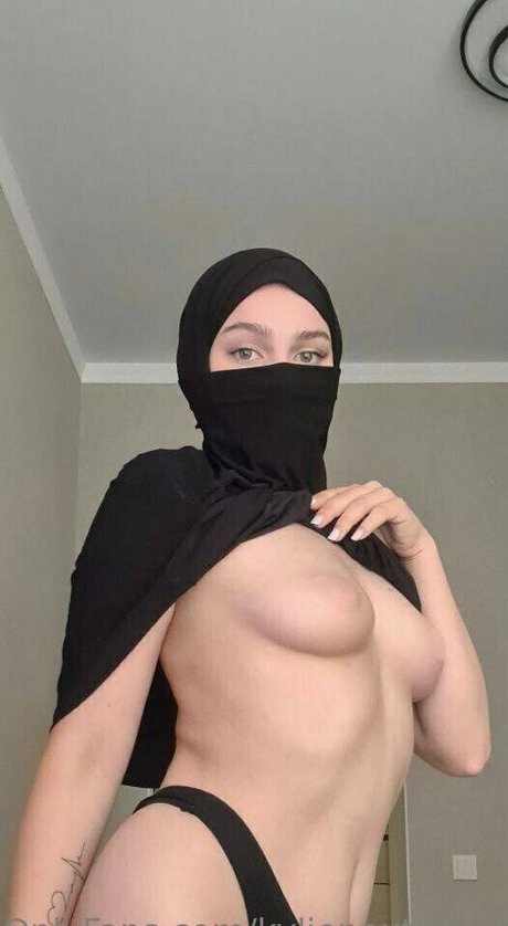 Kylienextdoor69