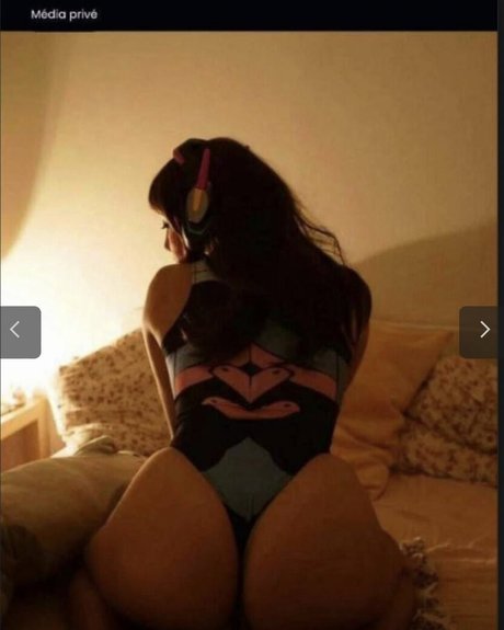 Nacktes geleaktes OnlyFans-Foto von Spicyhoney