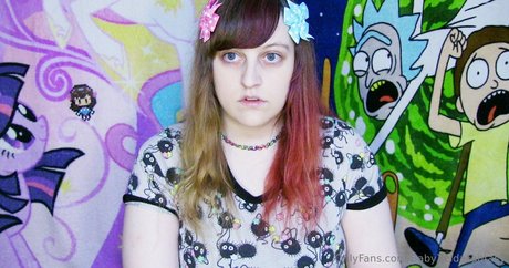 Nacktes geleaktes OnlyFans-Foto von Babyzeldafantasy