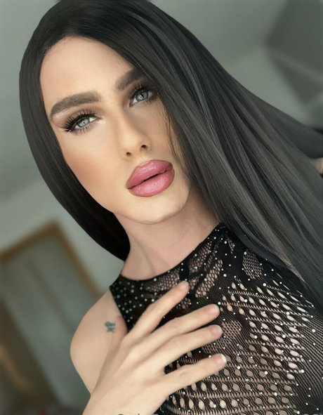Nacktes geleaktes OnlyFans-Foto von Paula Monroe