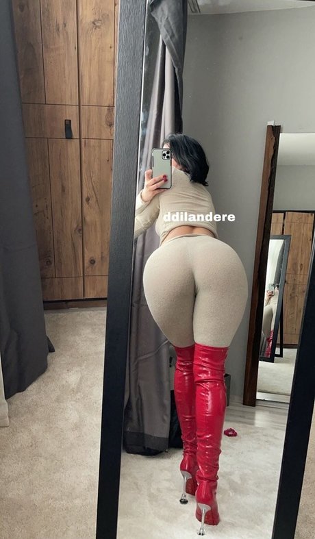 Nacktes geleaktes OnlyFans-Foto von Dilan Dere