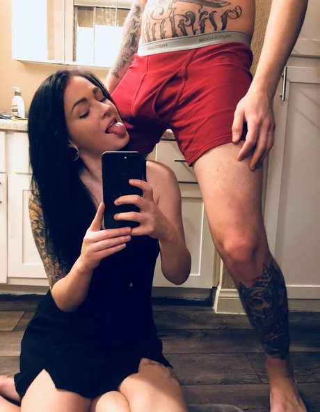 Nacktes geleaktes OnlyFans-Foto von Baeporeon