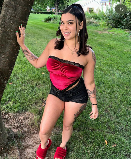 Nacktes geleaktes OnlyFans-Foto von Jayssmamii