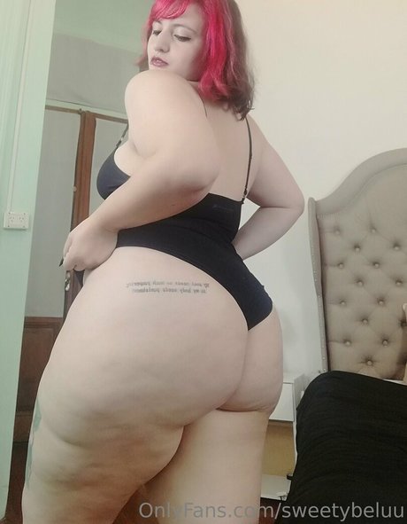 Nacktes geleaktes OnlyFans-Foto von Sweetybeluu