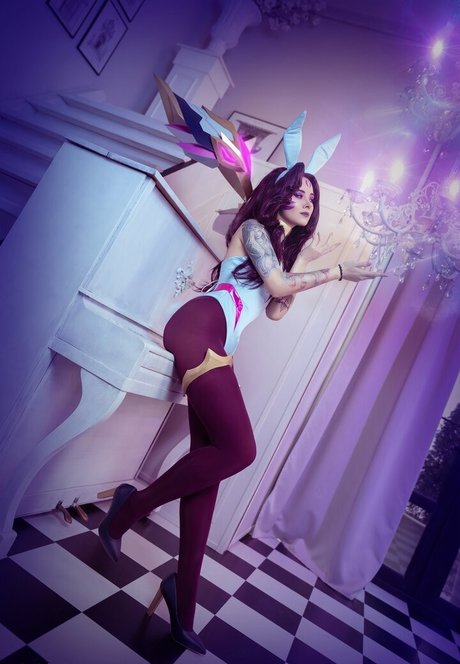 Anya Ichios