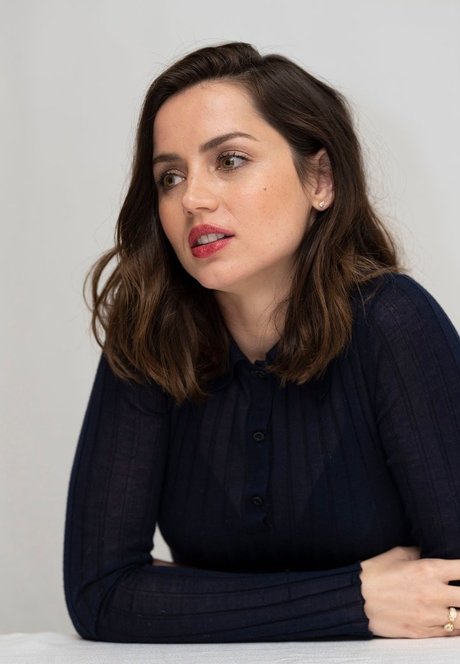 Nacktes geleaktes OnlyFans-Foto von Ana De Armas