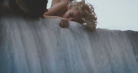 Ana De Armas