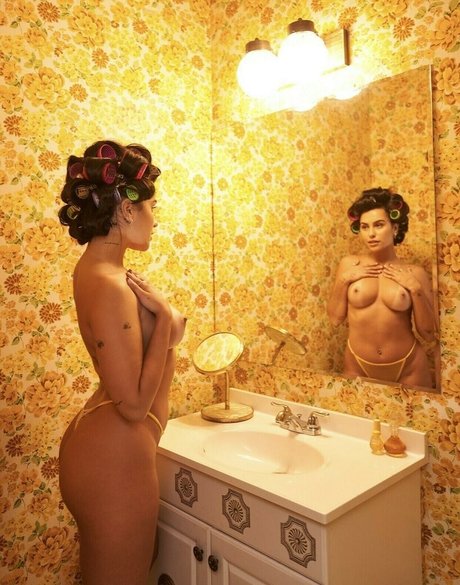 Claudia Tihan