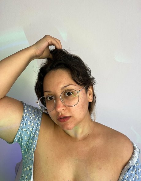 Nacktes geleaktes OnlyFans-Foto von Lilathecatlady