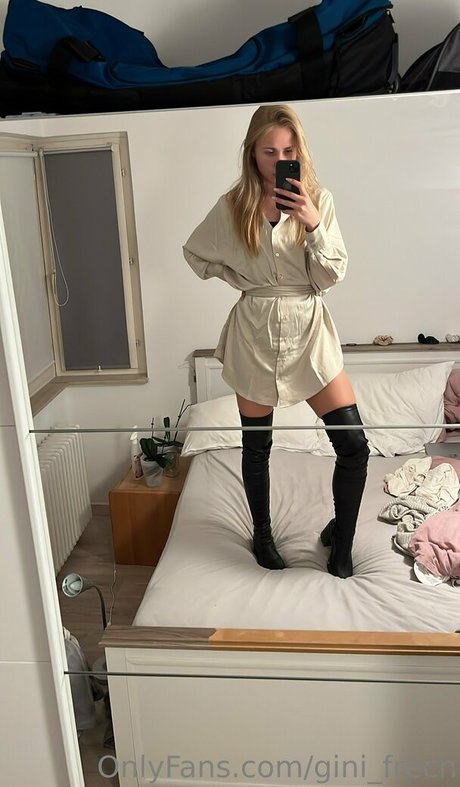 Nacktes geleaktes OnlyFans-Foto von Ginifrech