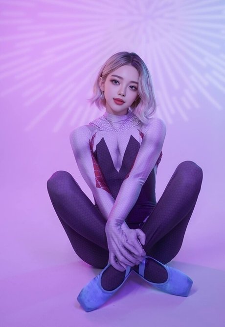 Elina Yi