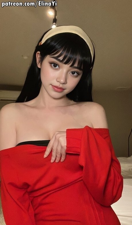 Elina Yi