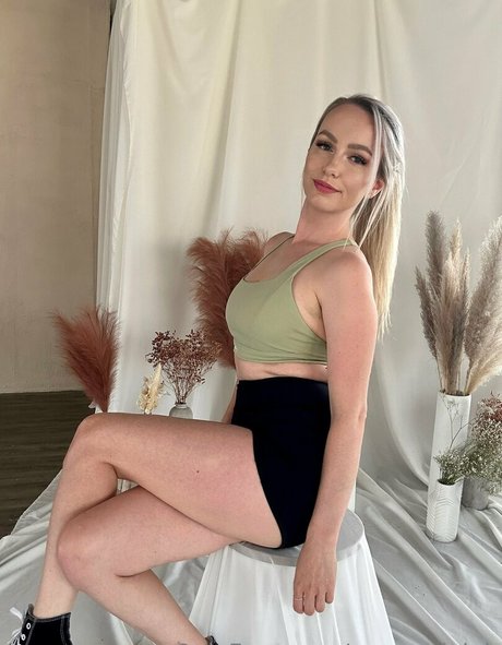 Nacktes geleaktes OnlyFans-Foto von Nurseryleigh