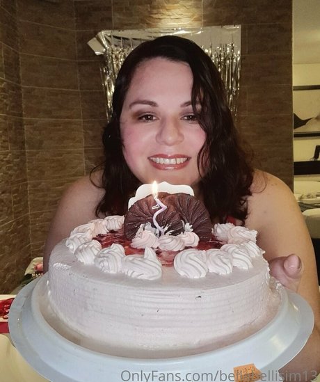Nacktes geleaktes OnlyFans-Foto von Bellabellisim13