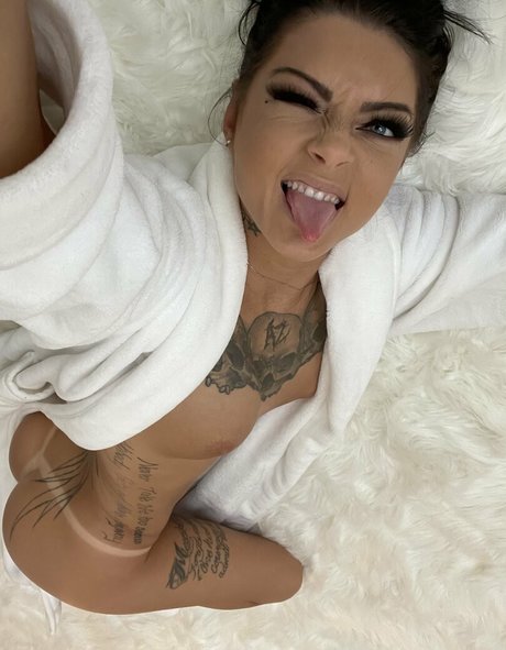 Nacktes geleaktes OnlyFans-Foto von Kimberveilsaz