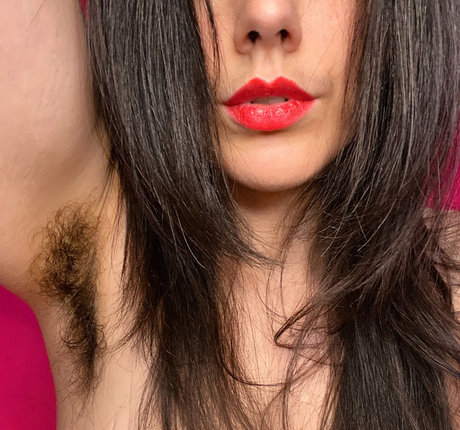 Scarlet Labelle