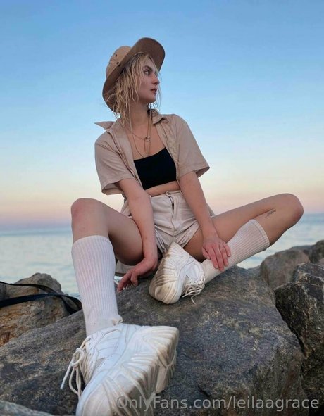 Nacktes geleaktes OnlyFans-Foto von Leilaagrace