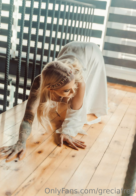 Nacktes geleaktes OnlyFans-Foto von Greciafree
