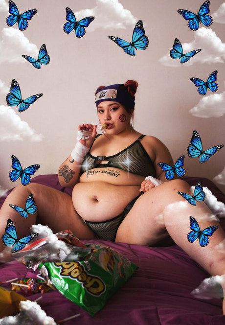 Nacktes geleaktes OnlyFans-Foto von Juicyangelbbw