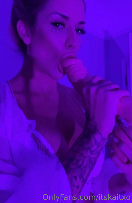 Nacktes geleaktes OnlyFans-Foto von Itssaraxo
