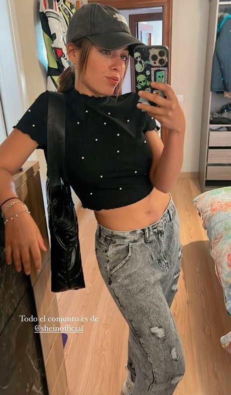 Marta De Lola