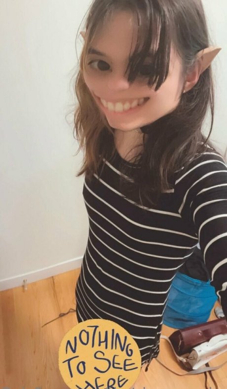 Nacktes geleaktes OnlyFans-Foto von Thatdepressedrat