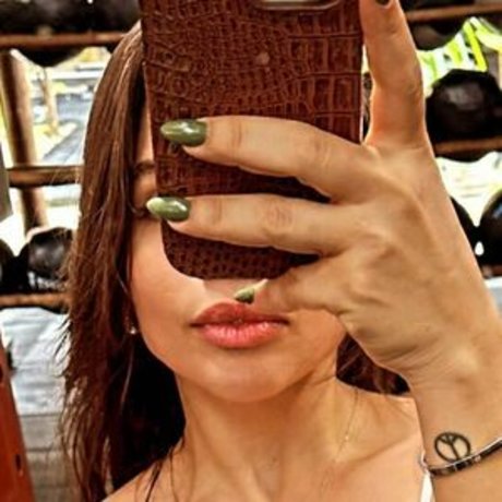 Nacktes geleaktes OnlyFans-Foto von Yasmin Cambui