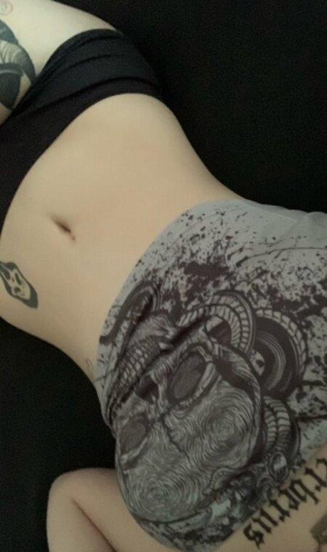 Nacktes geleaktes OnlyFans-Foto von Ghostbabss