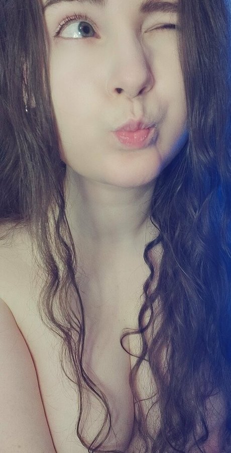Nacktes geleaktes OnlyFans-Foto von Melodymellow