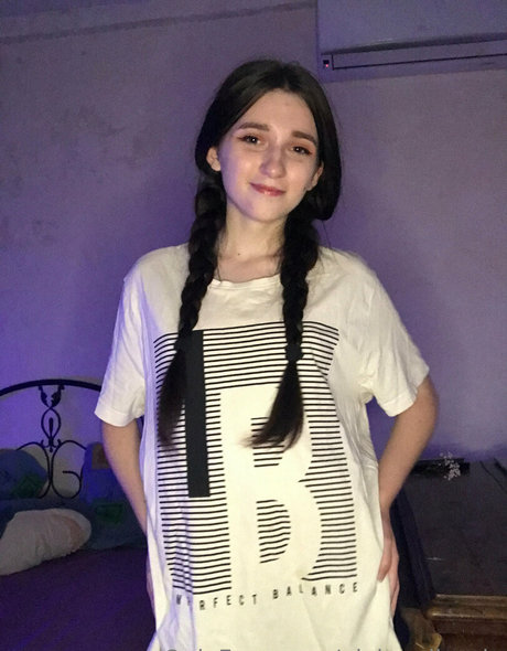 Nacktes geleaktes OnlyFans-Foto von Pixiepollyvip