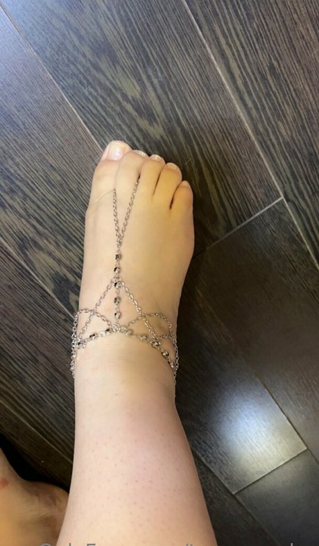 Nacktes geleaktes OnlyFans-Foto von Tanyavader