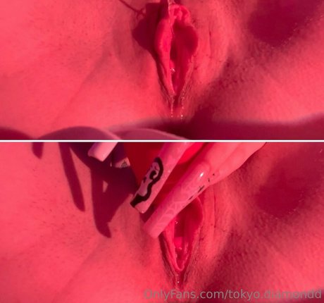 Nacktes geleaktes OnlyFans-Foto von Tokyodiamondd