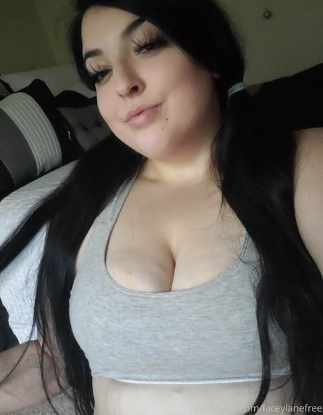 Nacktes geleaktes OnlyFans-Foto von Laceylanefree