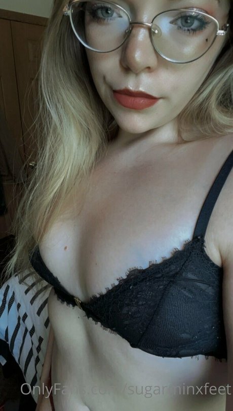 Nacktes geleaktes OnlyFans-Foto von Wickedminx