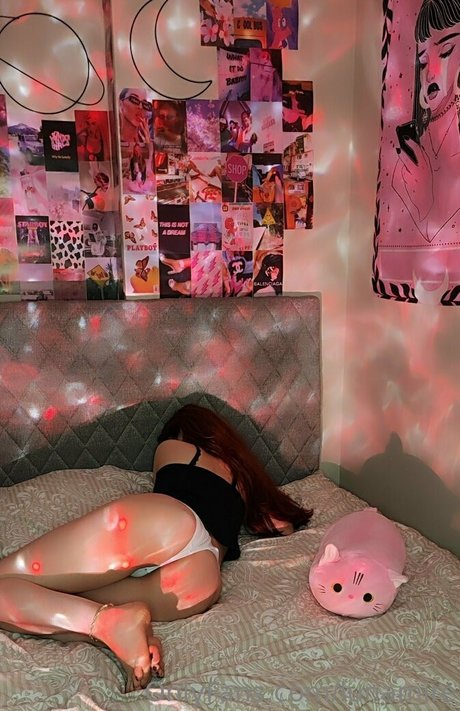 Nacktes geleaktes OnlyFans-Foto von Lunamire