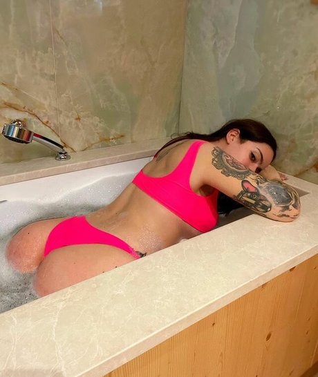 Nacktes geleaktes OnlyFans-Foto von Francesca Vicari